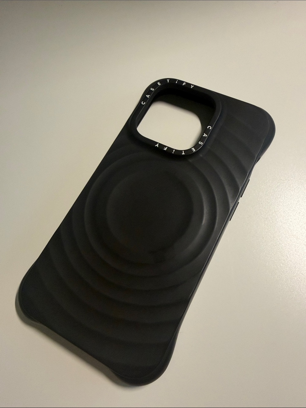 Casetify Ripple Case 14 Pro